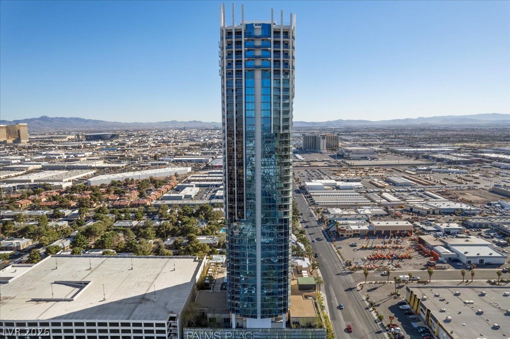 Photo 41 of 42, 4381 W Flamingo Road #5112