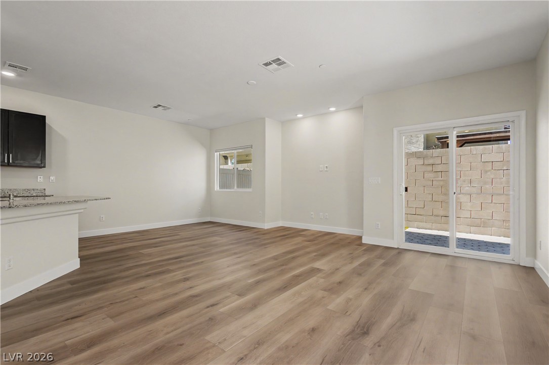 Photo 11 of 29, 4730 Flower Moon Avenue #103