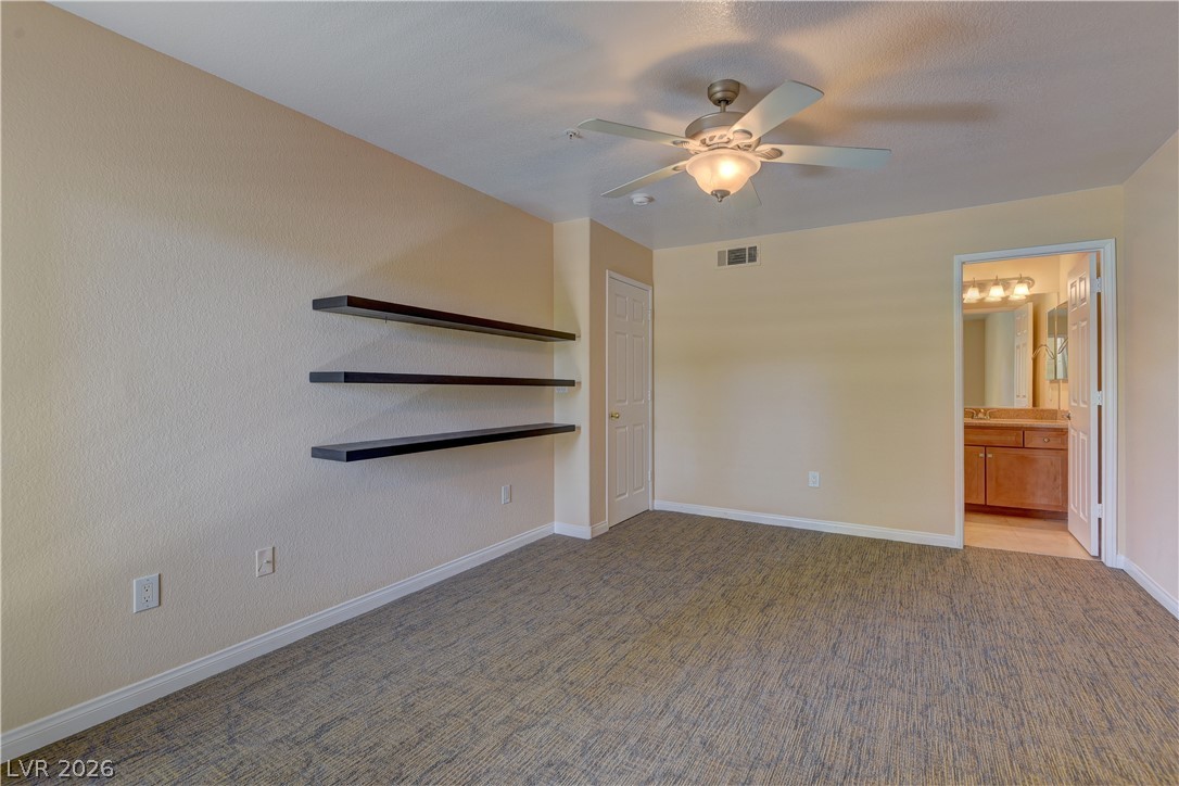 Photo 12 of 15, 4400 S JONES Boulevard #3138