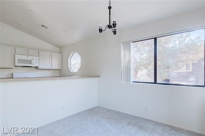 Photo 13 of 34, 5020 S Rainbow Boulevard #204