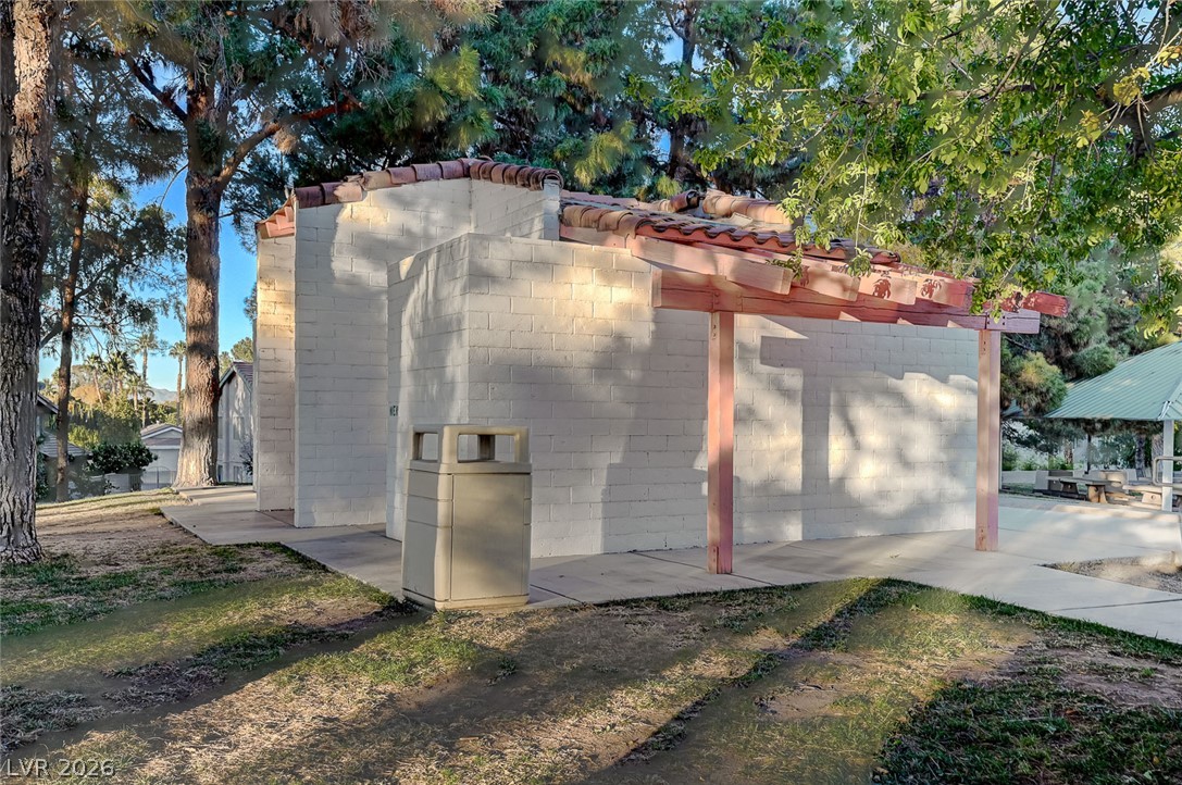 Photo 56 of 65, 362 Manzanita Street