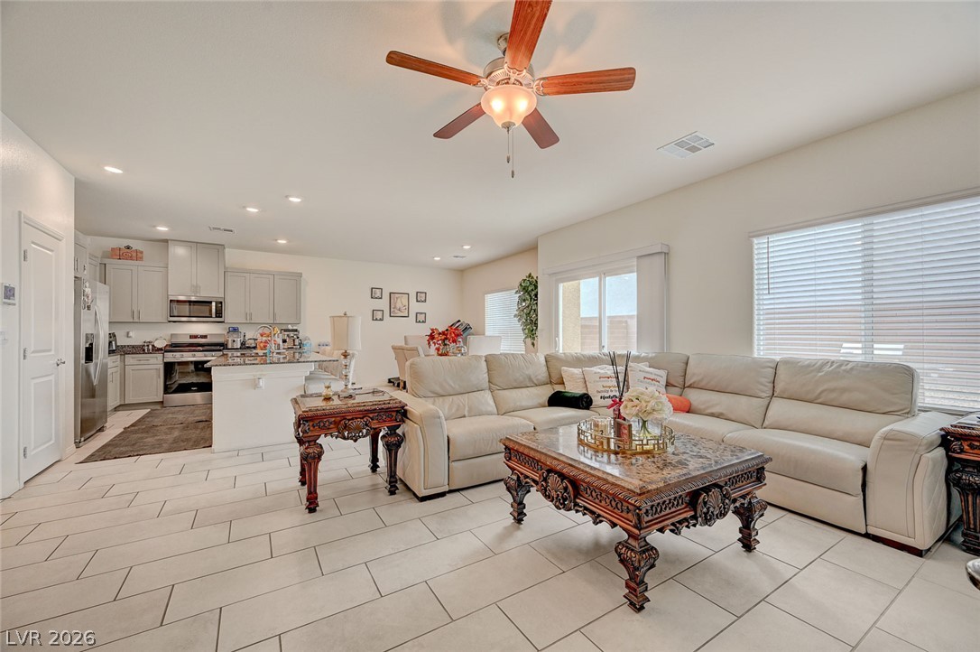 Photo 7 of 60, 7711 Duran Harbor Lane