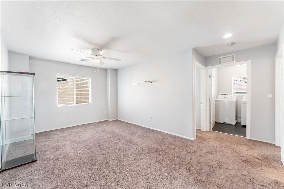 Photo 17 of 38, 4958 Lavaliere Avenue
