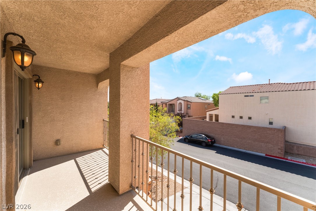 Photo 23 of 38, 4958 Lavaliere Avenue