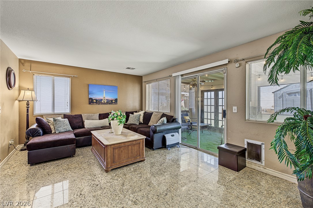 Photo 4 of 2752 Wild Cactus Court