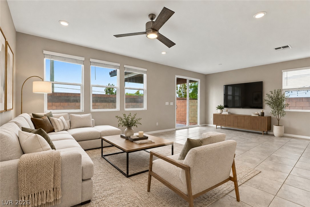 Photo 8 of 41, 8728 Beverly Grove Court