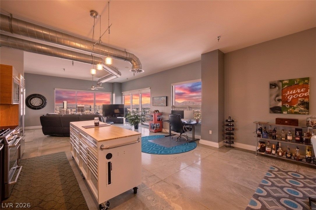 Photo 5 of 200 Hoover Avenue #1809
