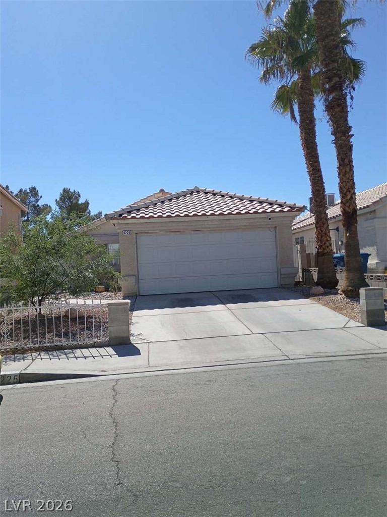 5225 Silverheart Avenue, Las Vegas