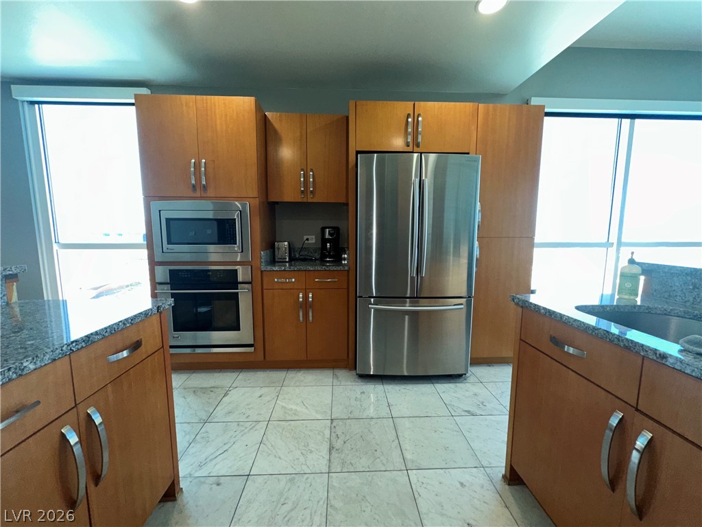 Photo 32 of 50, 4575 Dean Martin Drive #2600