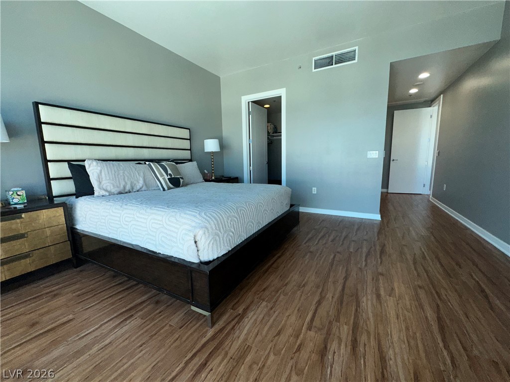 Photo 38 of 50, 4575 Dean Martin Drive #2600