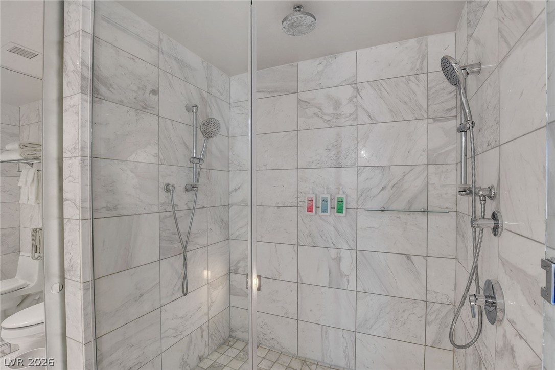 Photo 20 of 33, 4381 W Flamingo Road #1121
