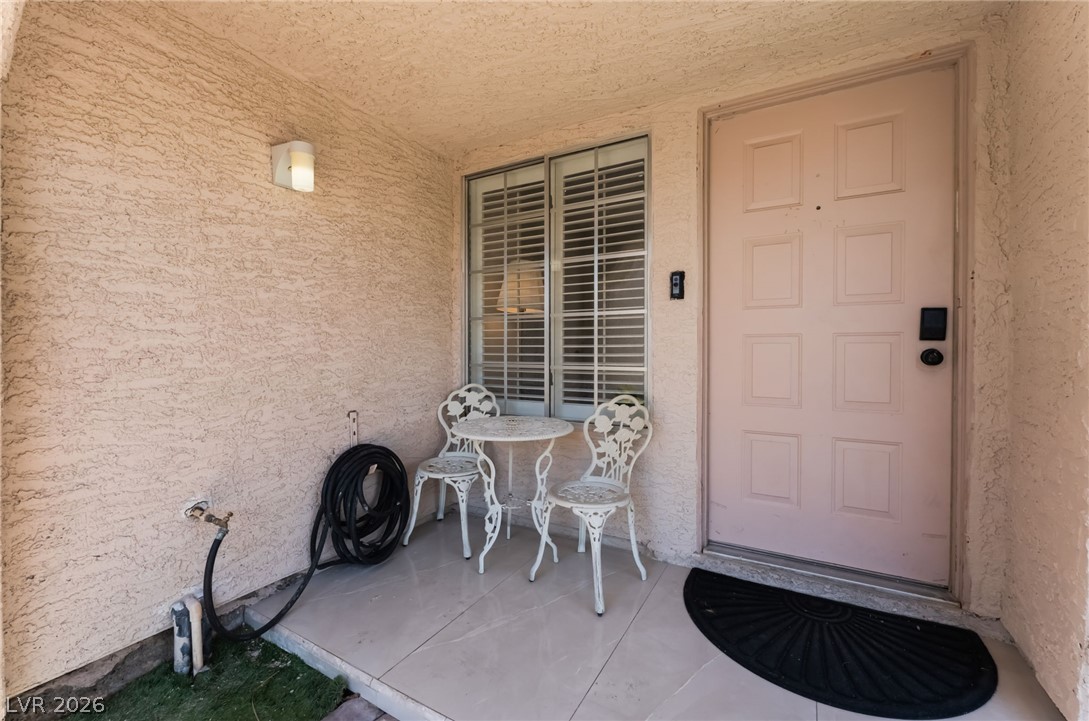 Photo 7 of 39, 9028 Cypress Point Way