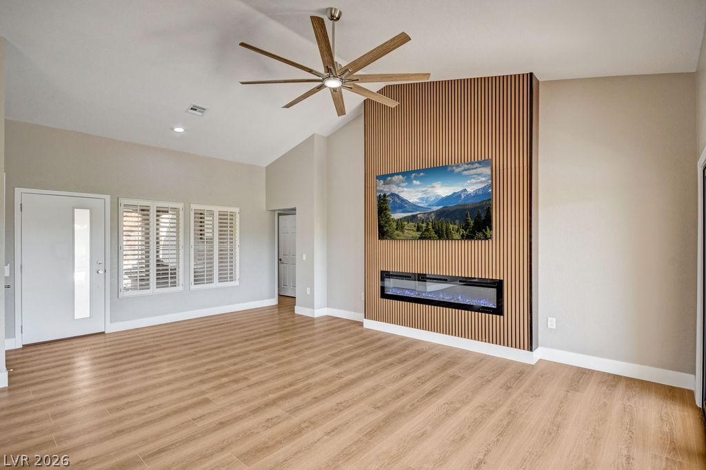 Photo 7 of 41, 9437 Eagle Valley Drive