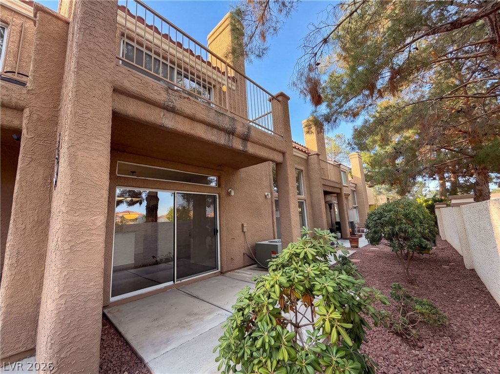 Photo 26 of 28, 31 Berneri Drive