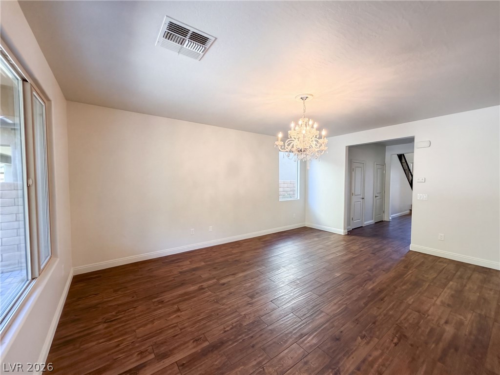 Photo 9 of 28, 31 Berneri Drive