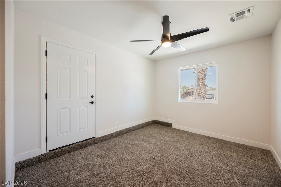 Photo 16 of 21, 2454 Winterwood Boulevard