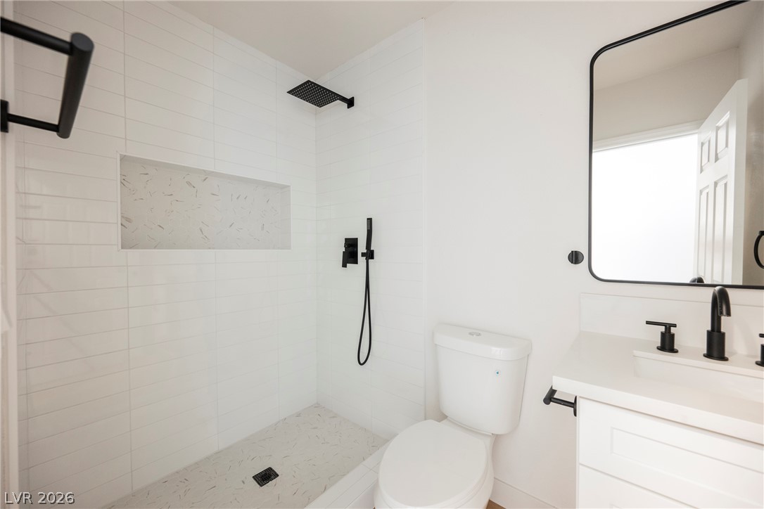 Photo 6 of 21, 2454 Winterwood Boulevard