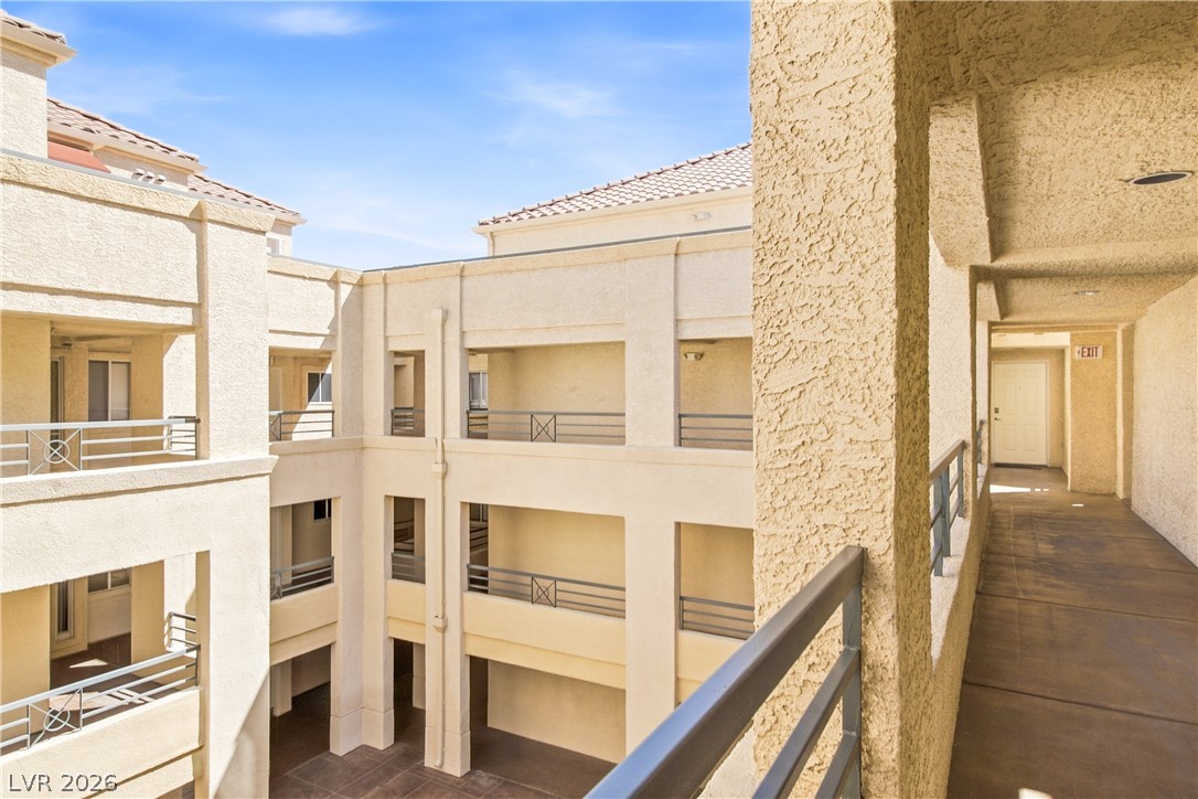 Photo 18 of 29, 210 E Flamingo Road #330