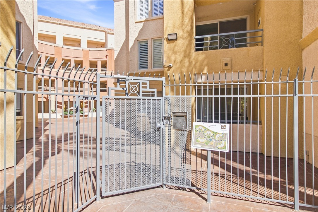 Photo 20 of 29, 210 E Flamingo Road #330