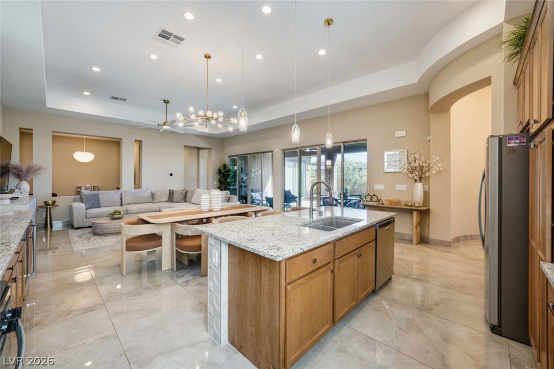 Photo 8 of 28, 9926 Regency Canyon Way