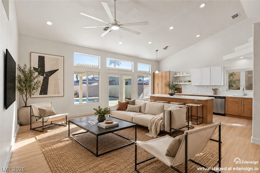 Photo 4 of 4682 Califa Drive