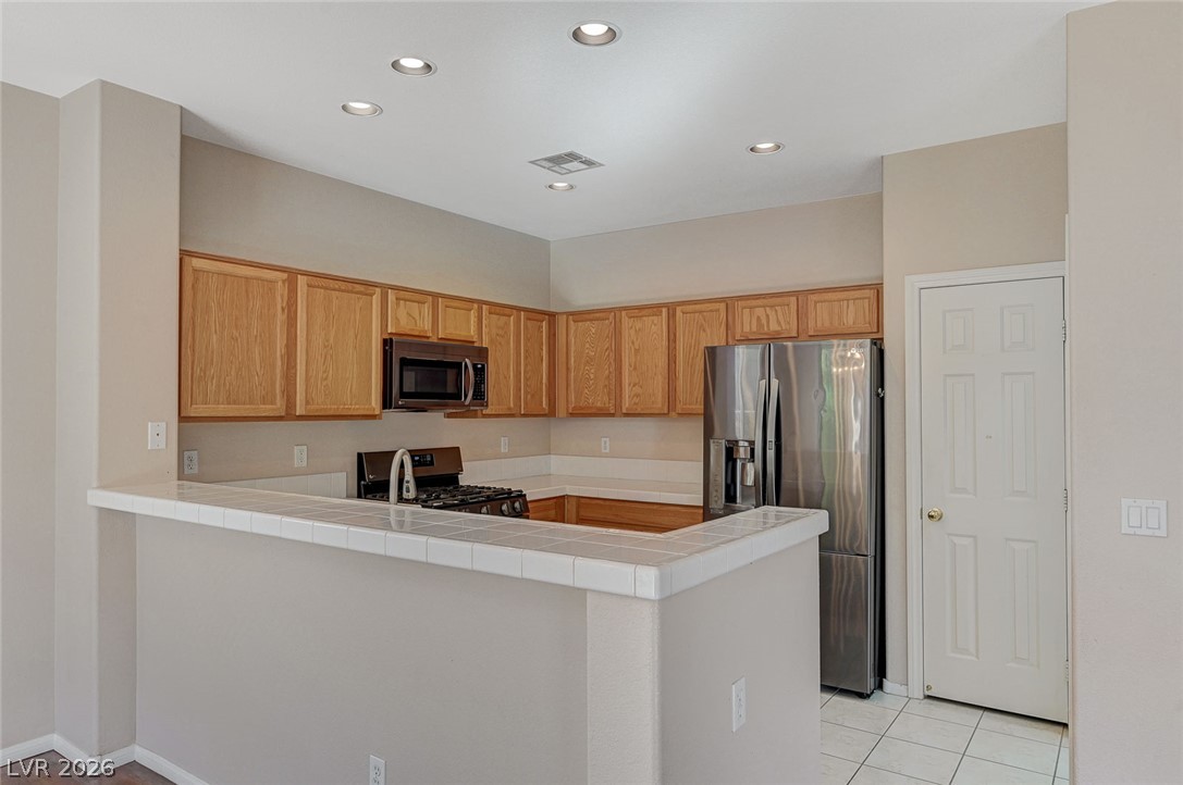 Photo 18 of 53, 7905 Sagebrush Bend Street