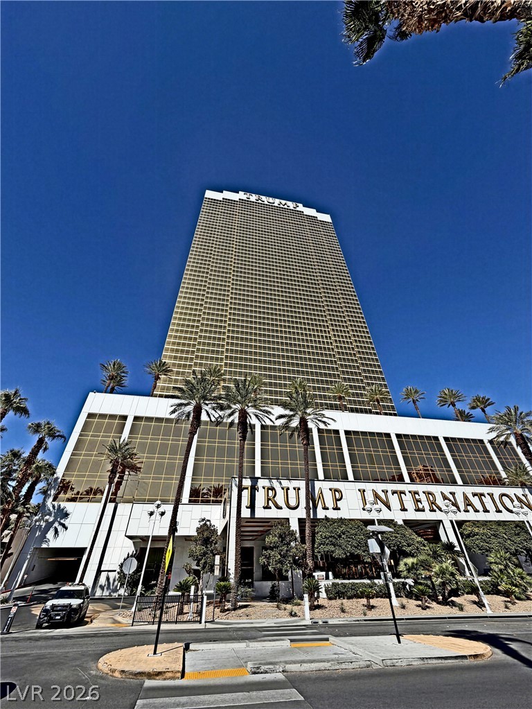 2000 N Fashion Show Drive #2523, Las Vegas 89109