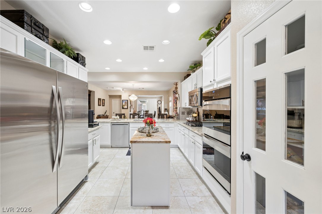 Photo 7 of 66, 11151 Golden Aster Avenue