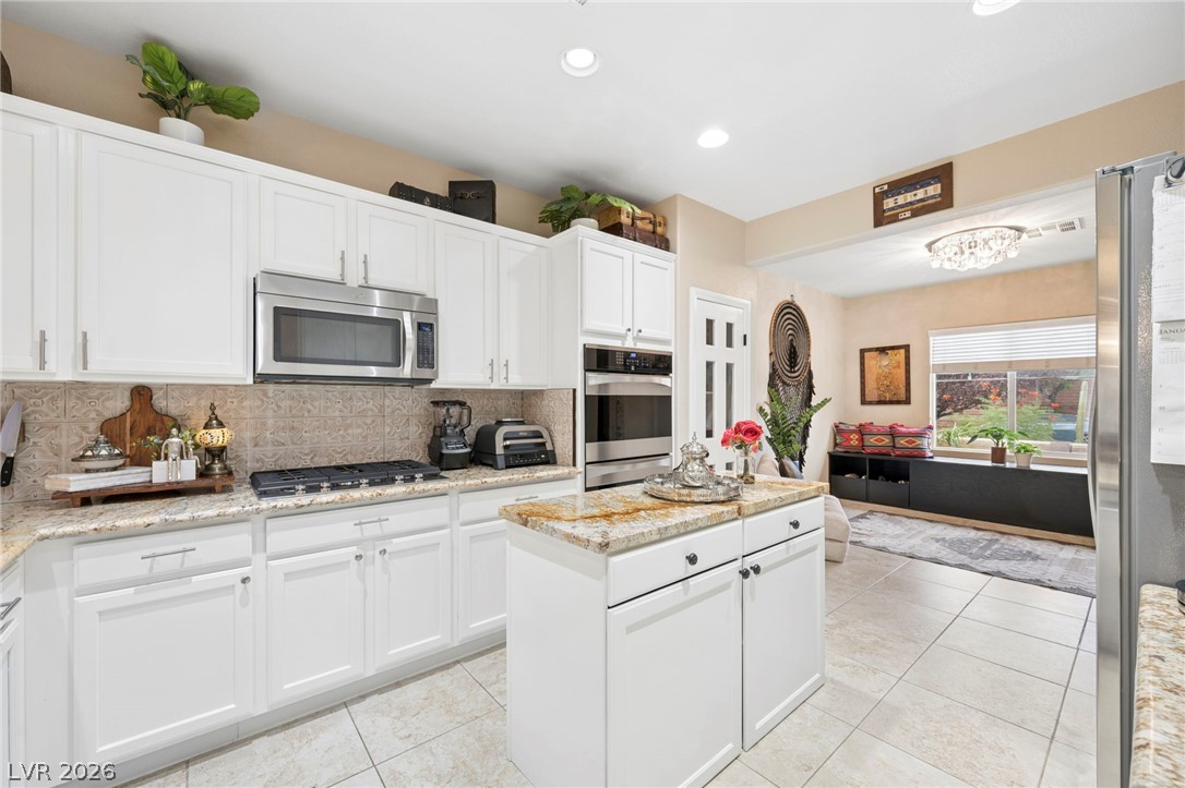Photo 10 of 66, 11151 Golden Aster Avenue