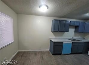 Photo 15 of 15, 304 Orland Street #39