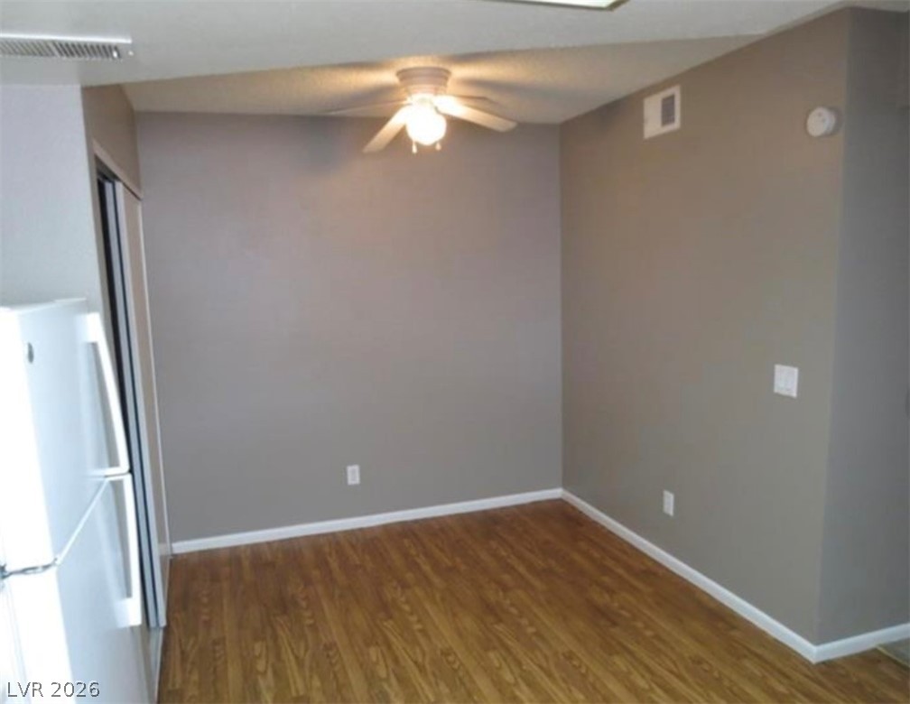 Photo 5 of 574 Roxella Lane #C