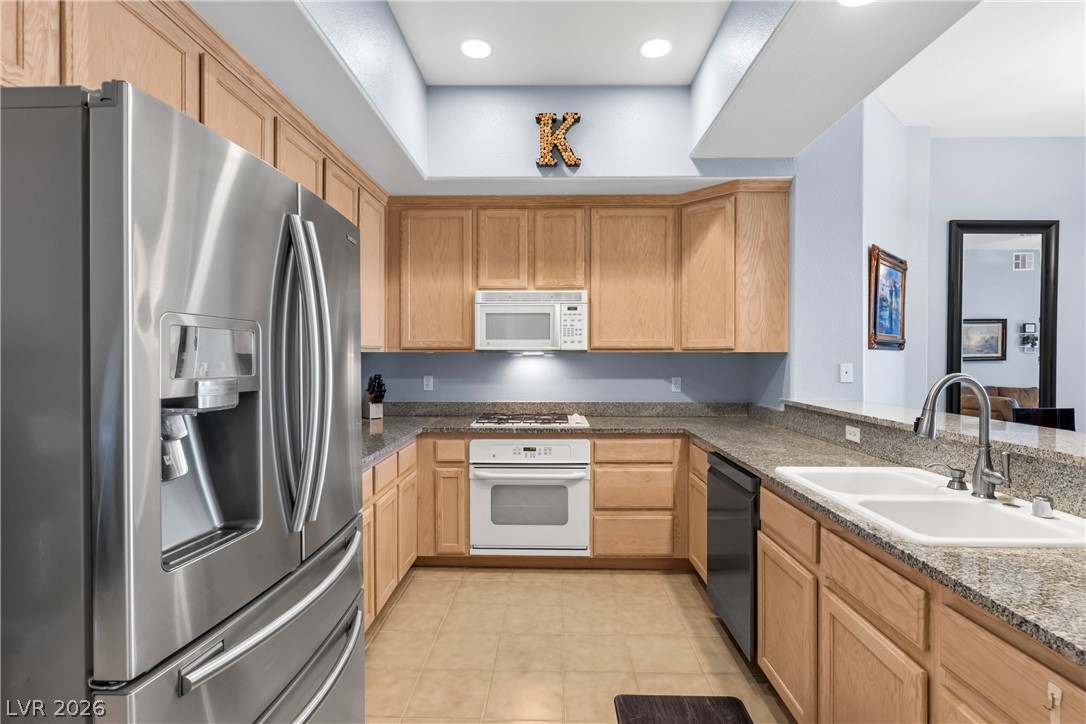 Photo 2 of 38 E Serene Avenue #312