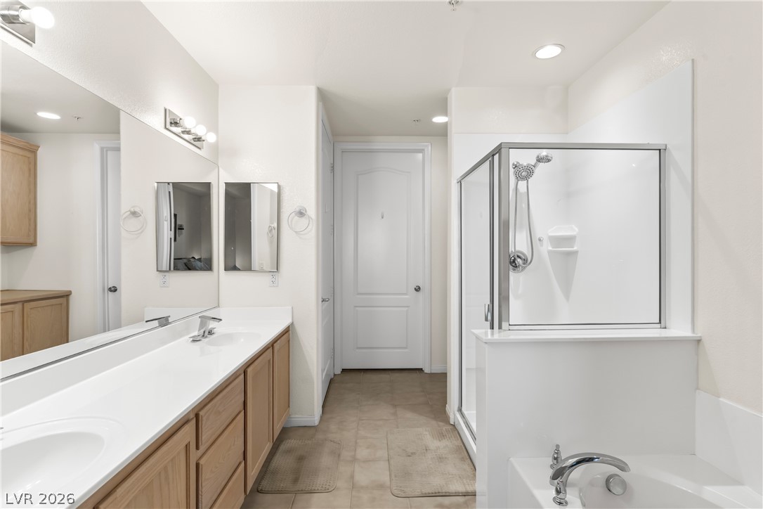 Photo 10 of 33, 38 E Serene Avenue #312