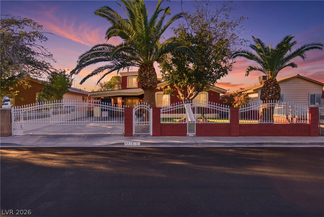 3715 E Nelson Avenue, North Las Vegas 89030