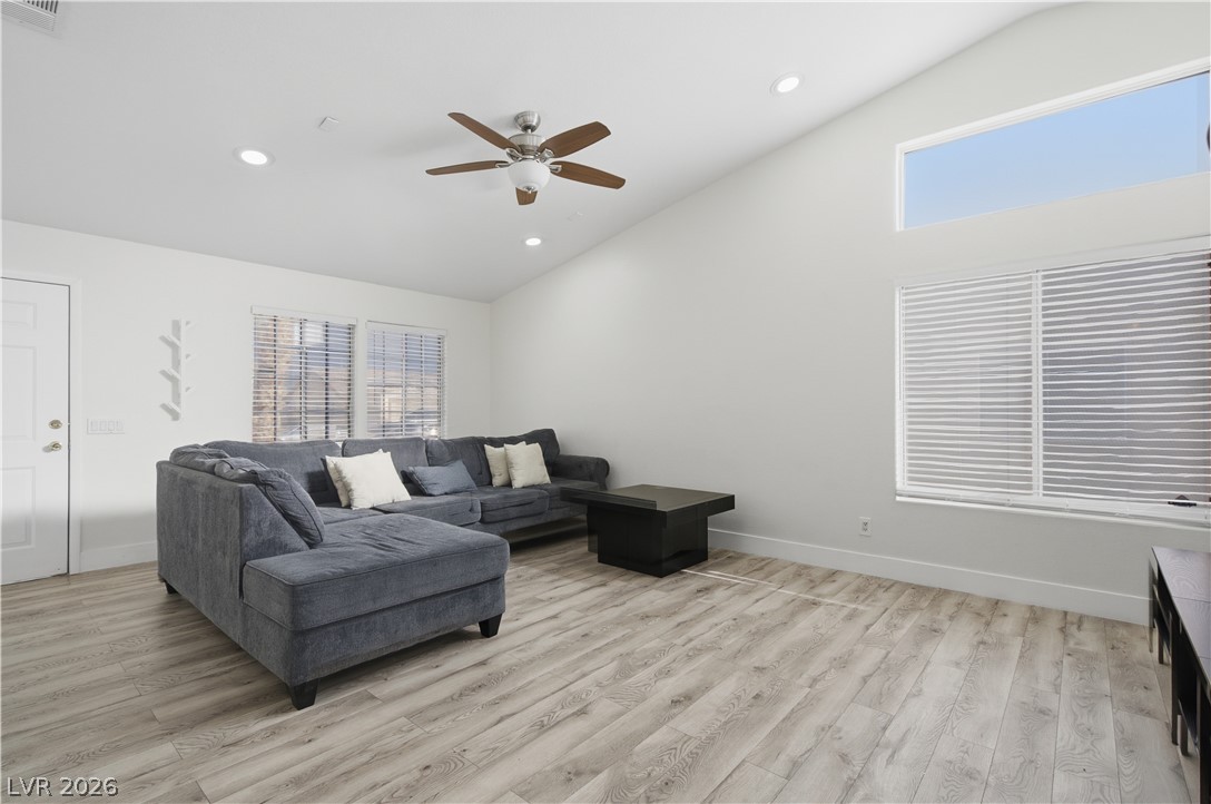 Photo 8 of 56, 3447 Bassler Street