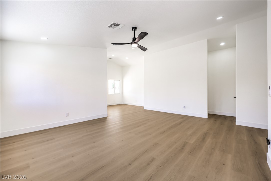Photo 7 of 26, 6801 Rio Sands Court