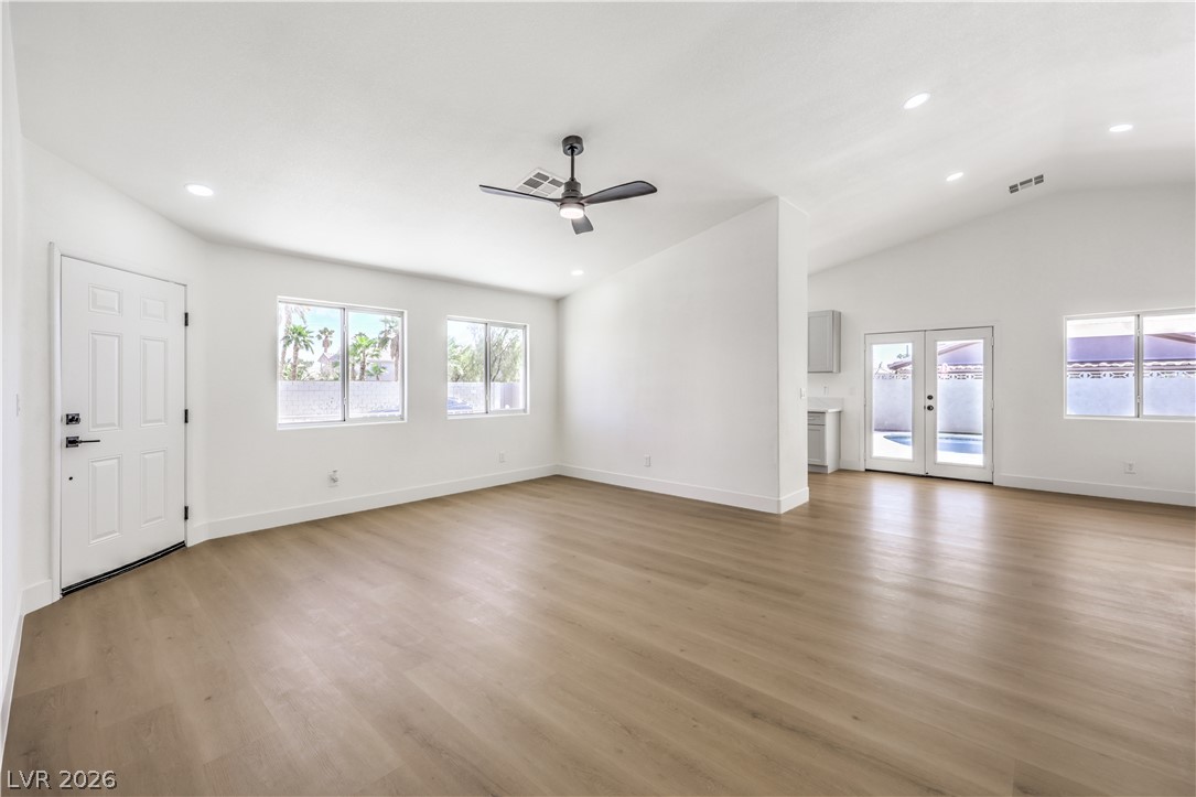 Photo 5 of 6801 Rio Sands Court