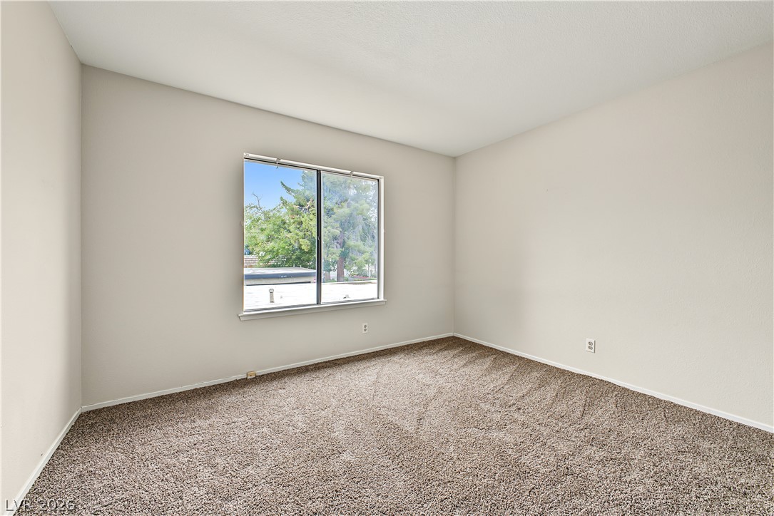 Photo 19 of 27, 3268 Liahona Way