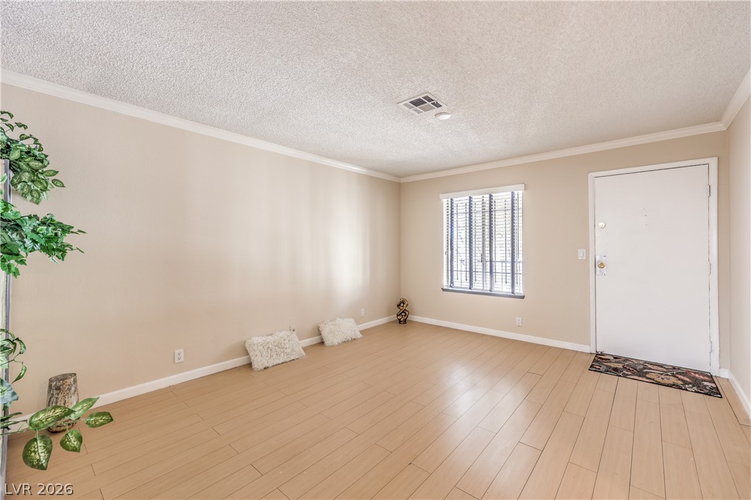 Photo 5 of 3240 Cameron Street #D