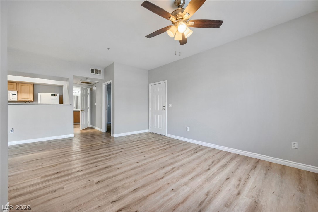 Photo 7 of 29, 6955 N Durango Drive #1019