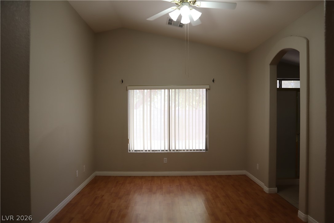 Photo 12 of 27, 2580 Spruce Creek Drive