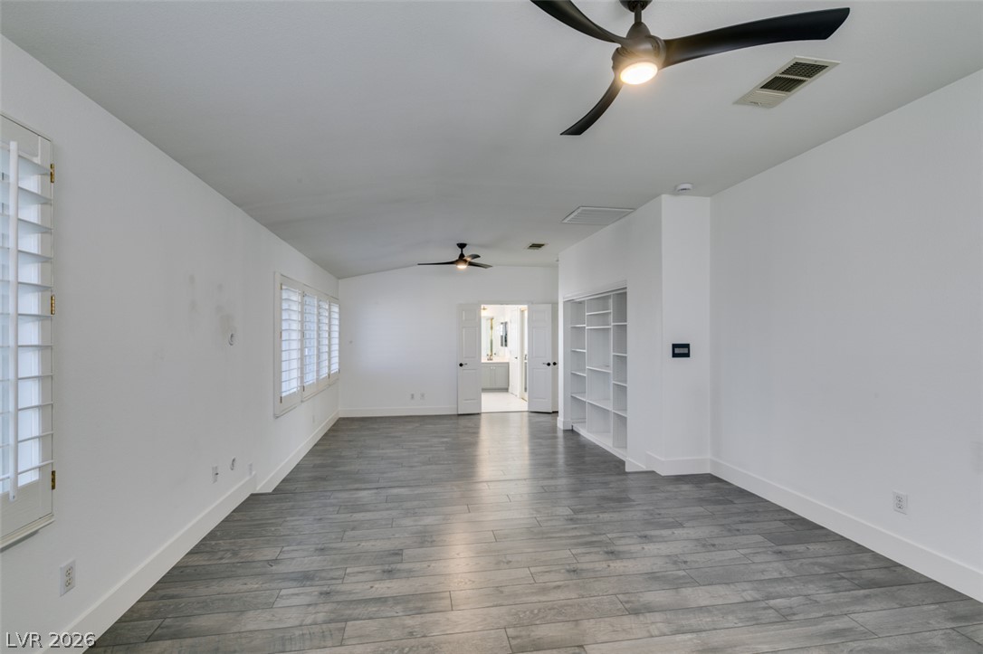 Photo 44 of 52, 2000 Cedarcrest Court