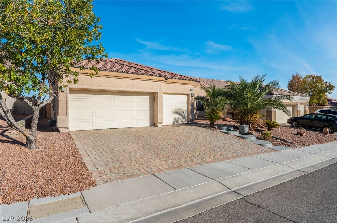 Photo 4 of 5908 Buena Tierra Street