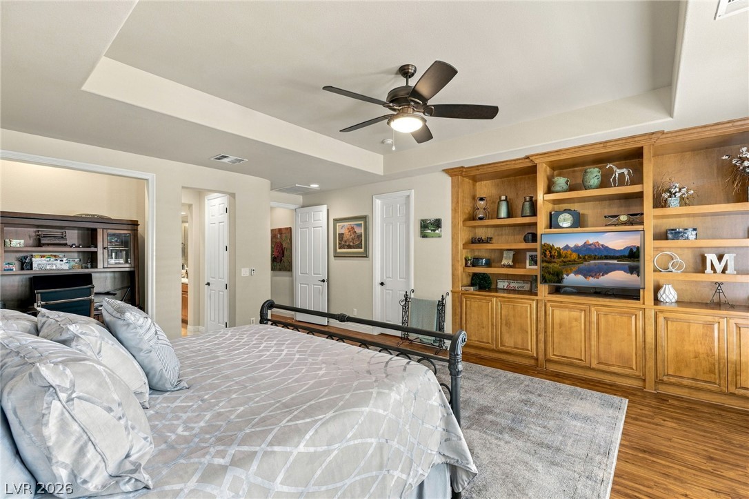 Photo 18 of 33, 3364 Saddlebrook Street