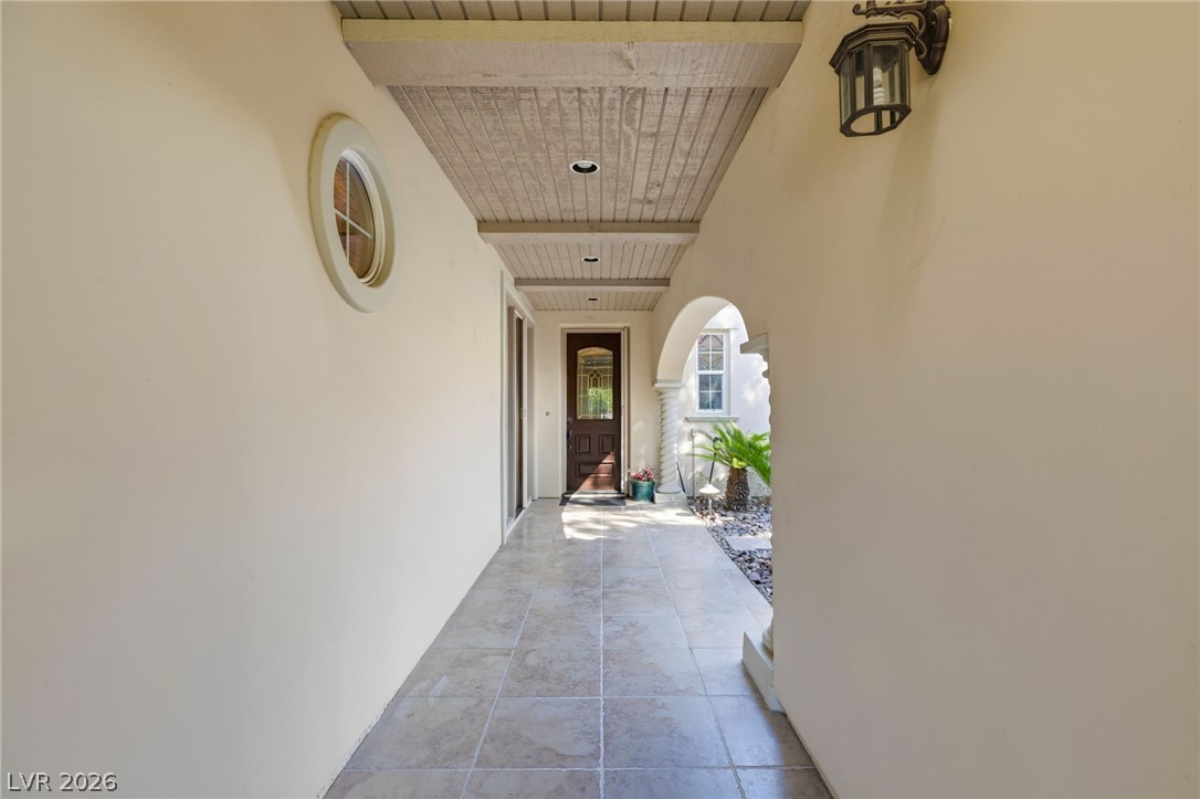 Photo 2 of 3364 Saddlebrook Street