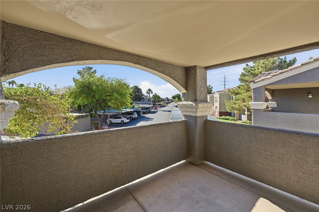 Photo 12 of 33, 5055 W Hacienda Avenue #2023