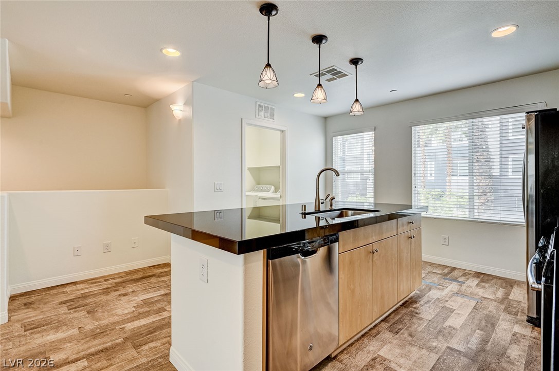 Photo 18 of 54, 9050 W Tropicana Avenue #1032