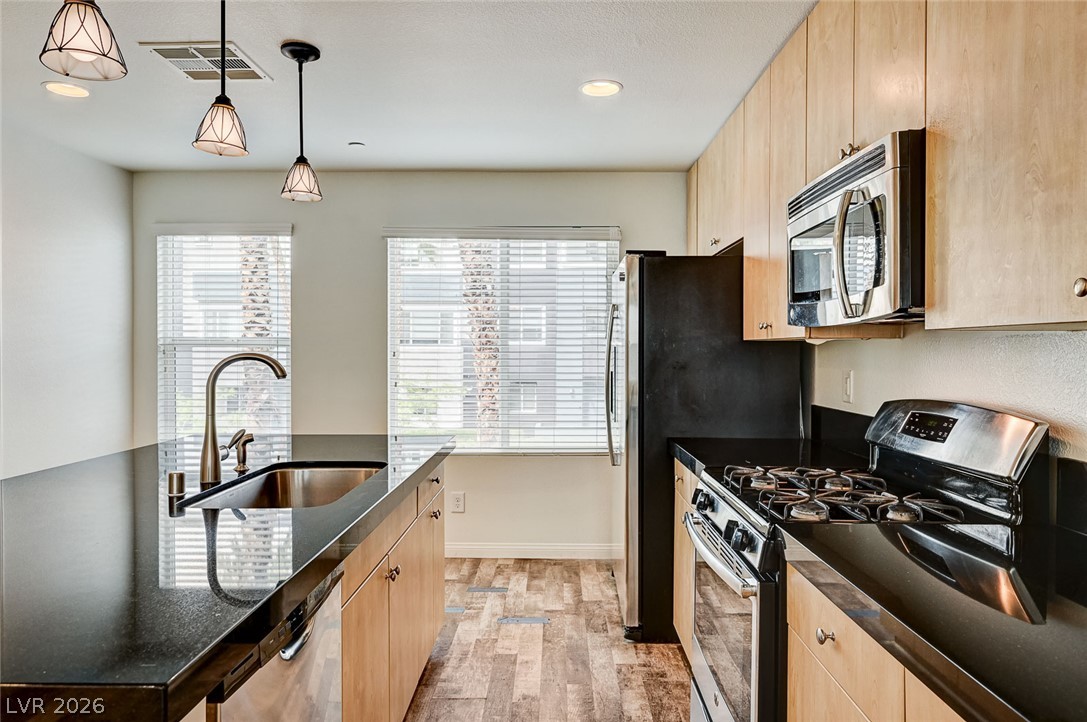 Photo 19 of 54, 9050 W Tropicana Avenue #1032