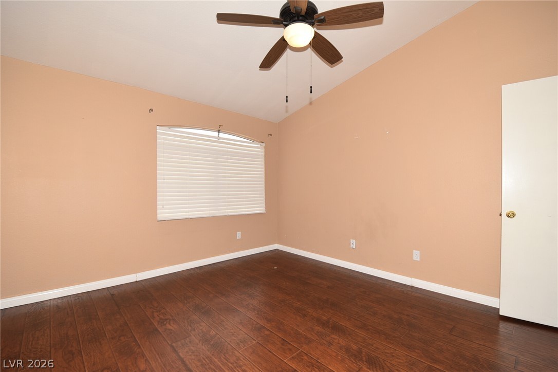 Photo 10 of 13, 5415 W Harmon Avenue #2135