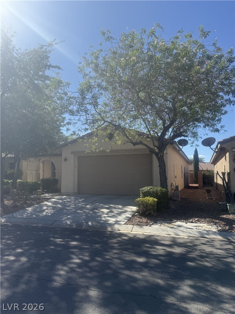 Photo 4 of 4725 E Lucera Court